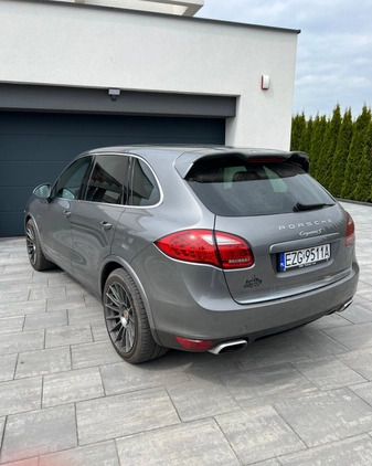 Porsche Cayenne cena 135000 przebieg: 115000, rok produkcji 2013 z Łęczyca małe 46